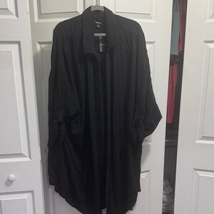 Torrid long black eyelet button down 6x
